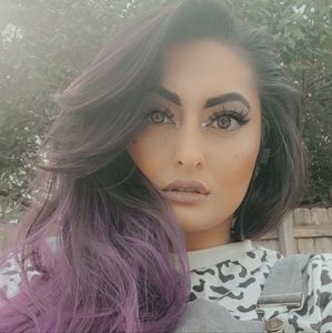 Meet your Posher, Ray